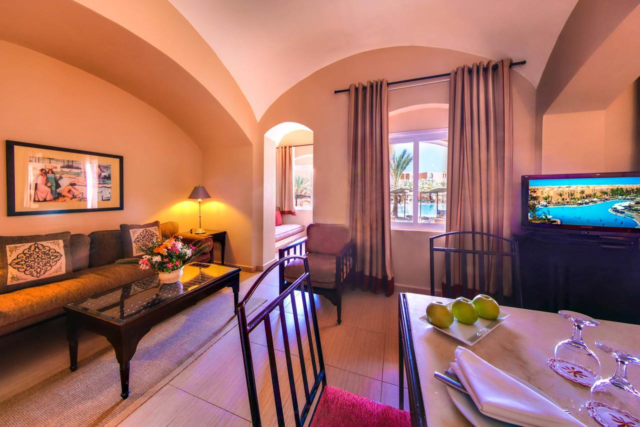 Jaz Makadi Oasis Club Hotel ภายนอก รูปภาพ